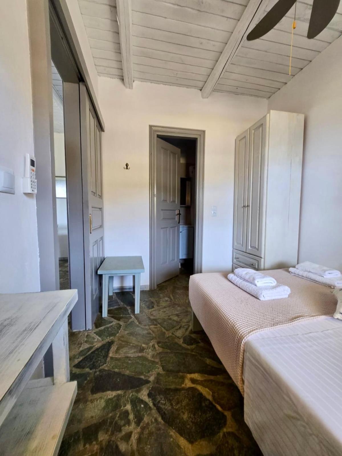 The Traditional Stone Villa Koundouros Exterior foto
